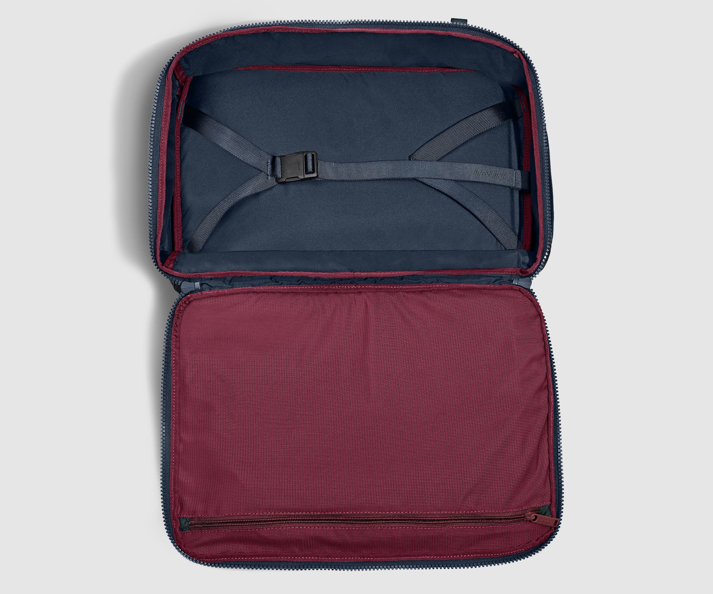 Active Convertible Backpack 25L in Navy Blue - Image 6