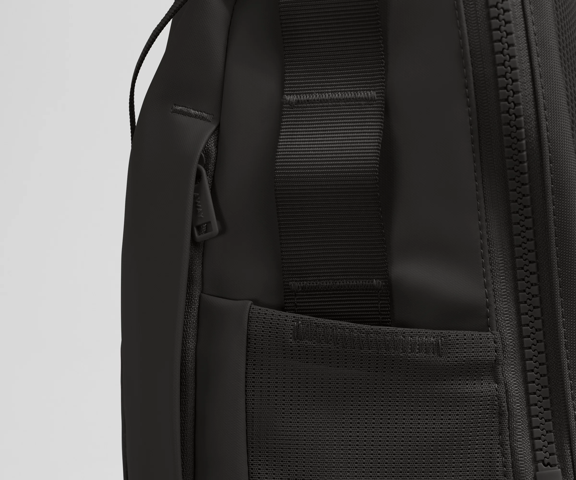 Active Daypack 20L in Jet Black - Image 4