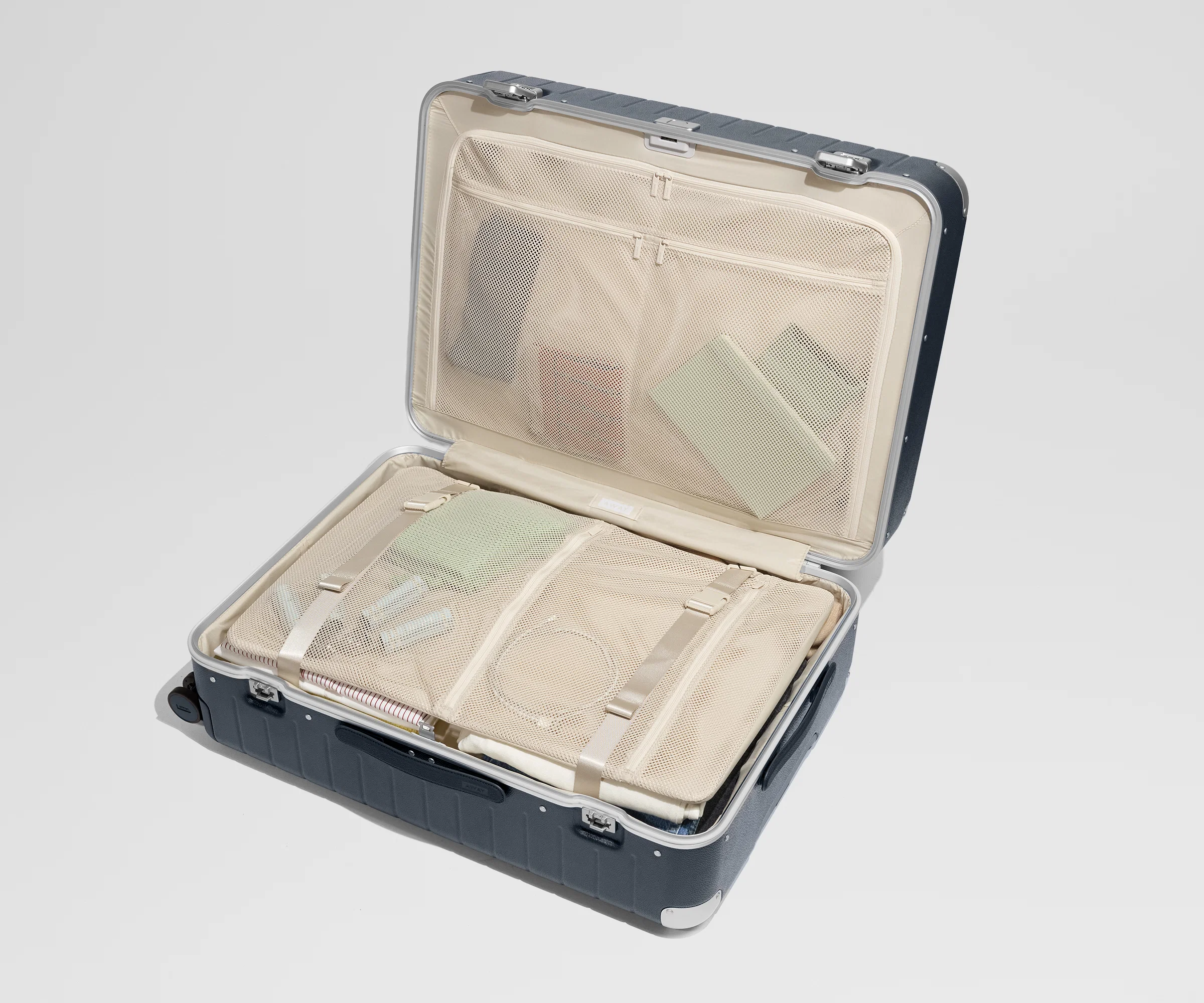 The Aluminum Edge Large in Navy Blue - Image 5