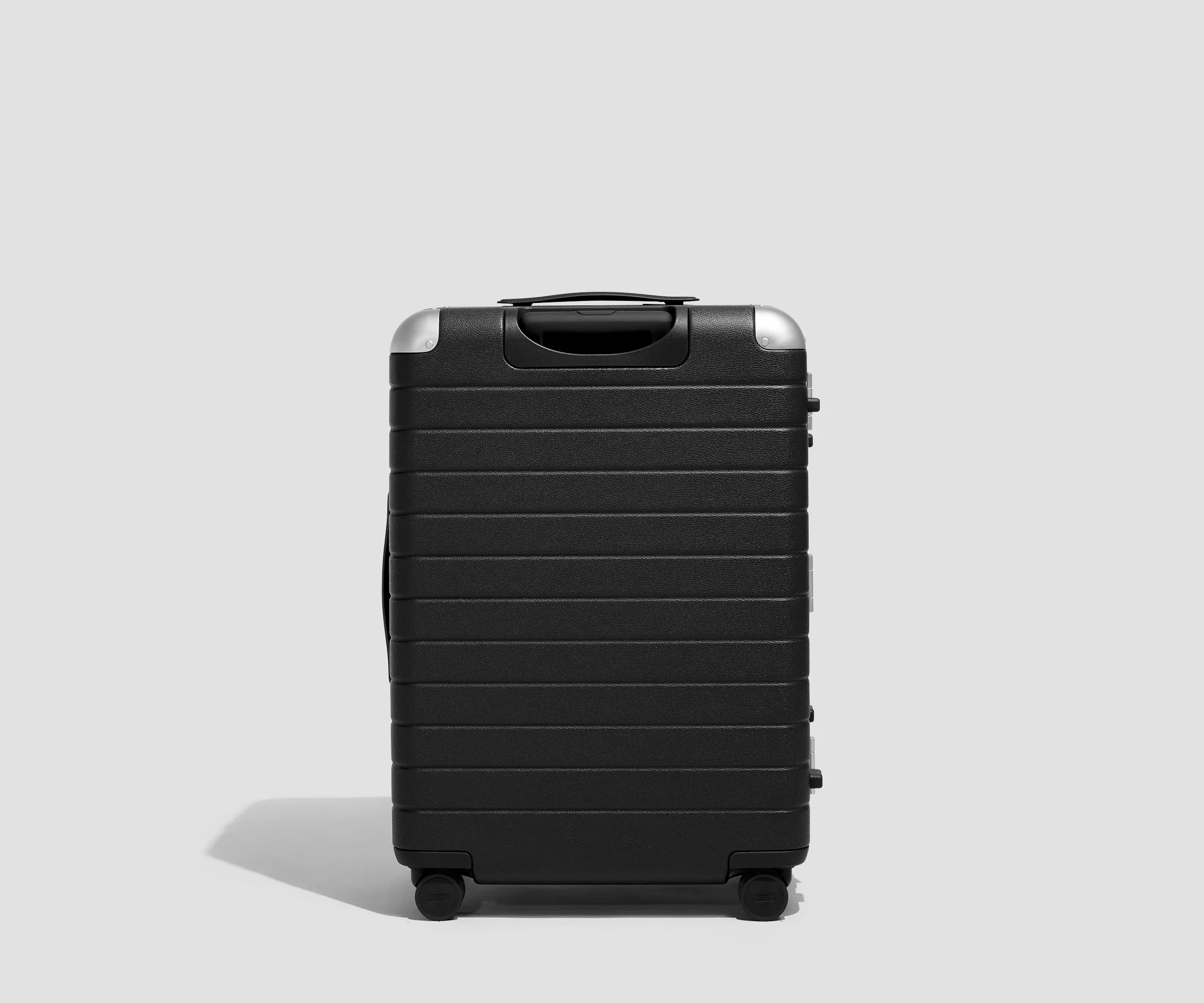 The Aluminum Edge Medium in Jet Black - Image 6