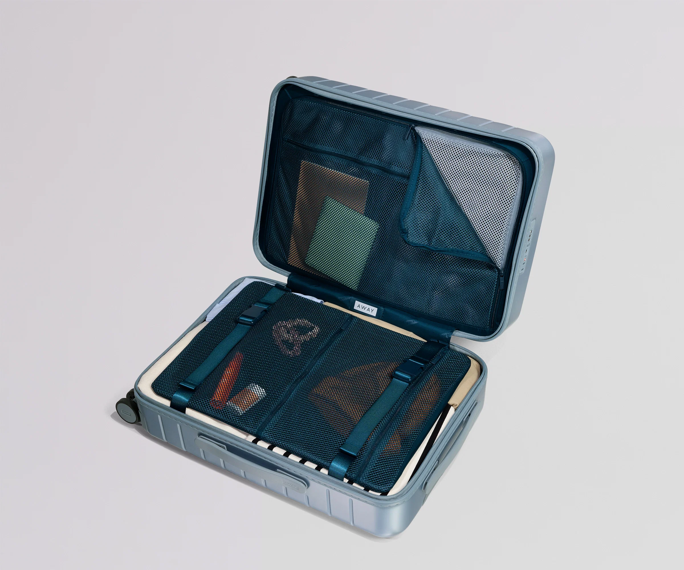 The Bigger Carry-On in Arctic Blue - Image 3