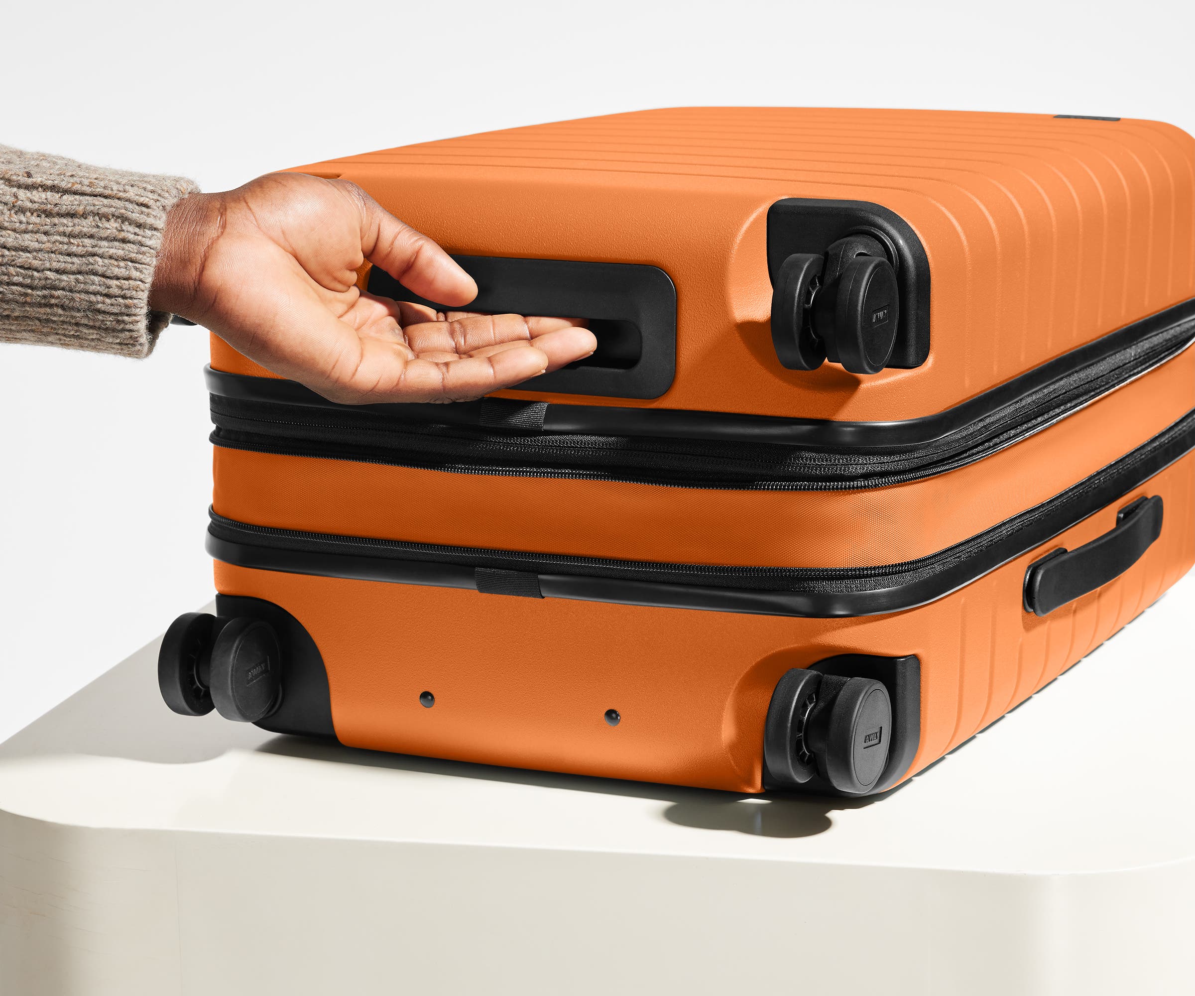 The Bigger Carry-On Flex in Sorbet Orange - Image 7