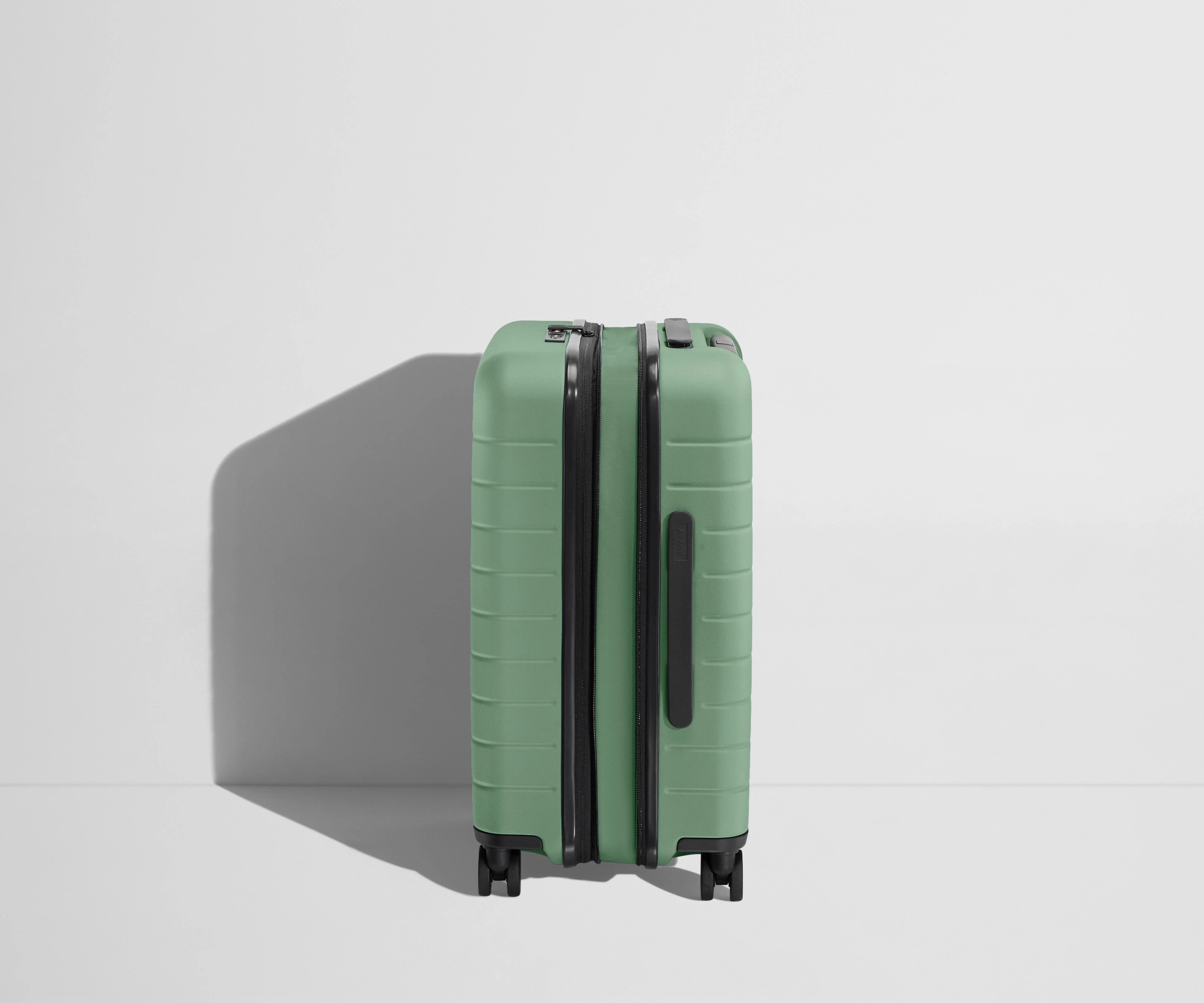 The Carry-On Flex in Sea Green - Image 3