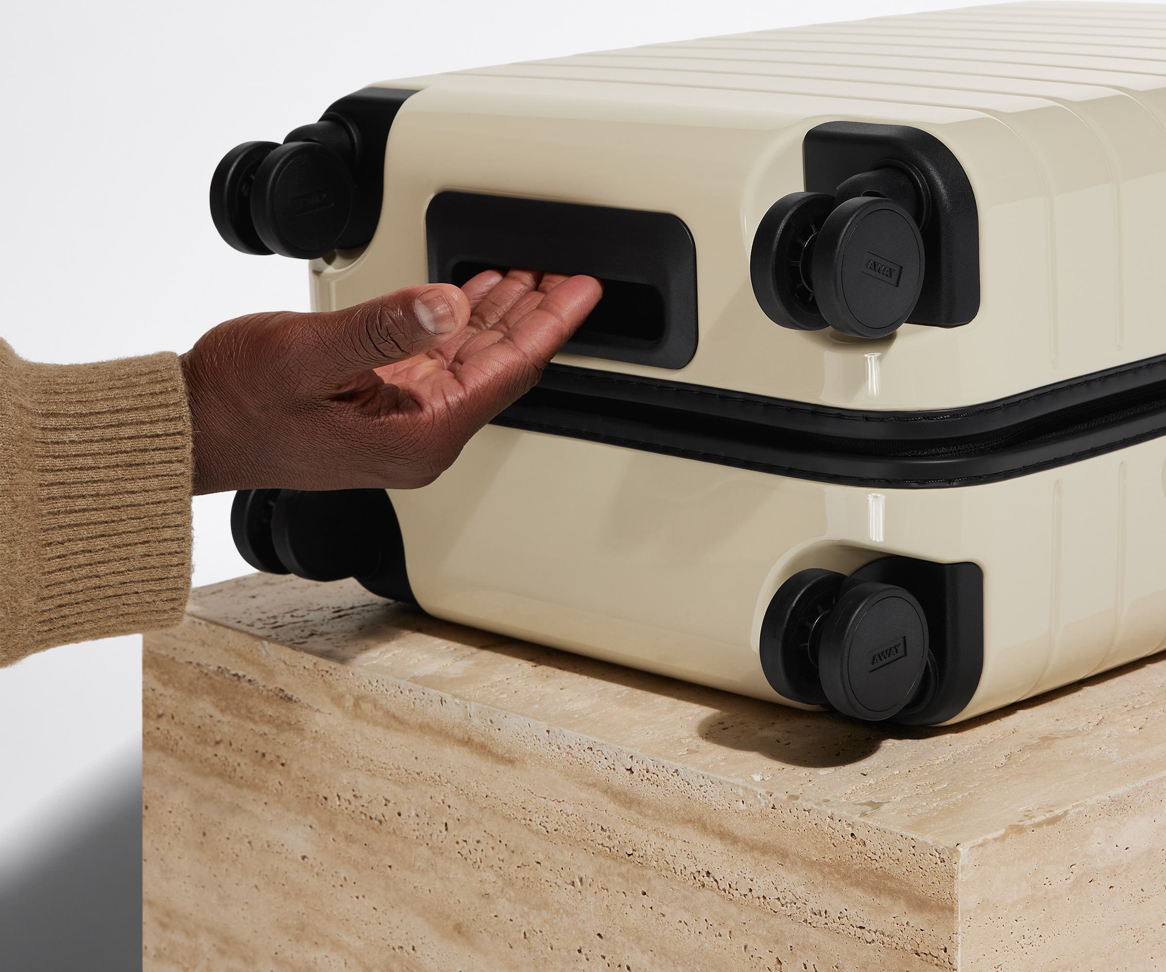 The Carry-On in Salt White (Gloss) - Image 5