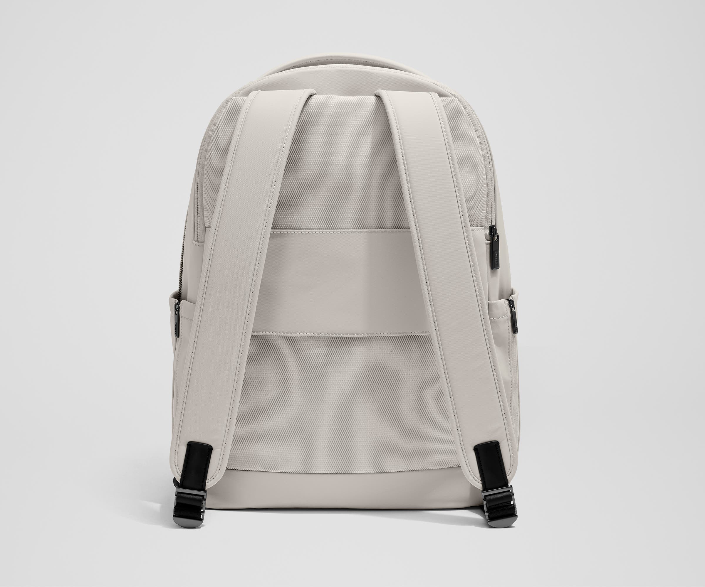 The Commuter Backpack in Cloud Gray - Image 2