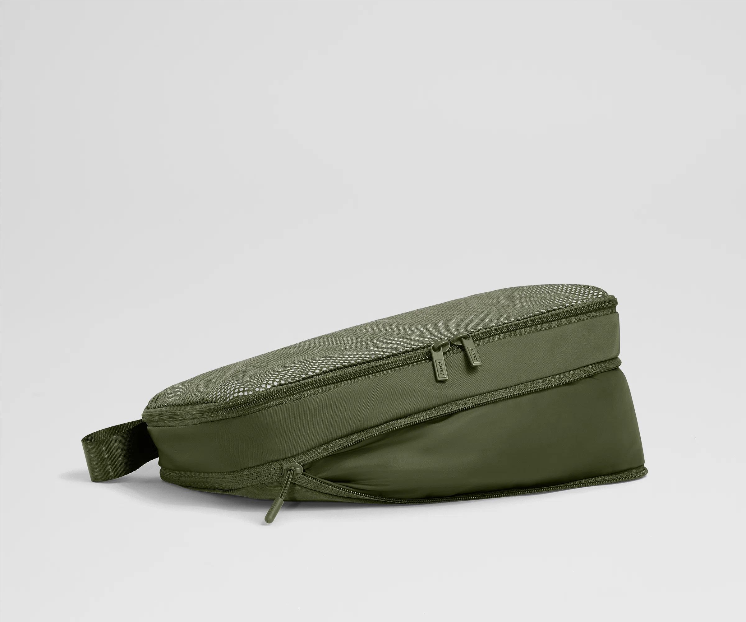 Compression Packing Cubes in Olive Green - Image 2