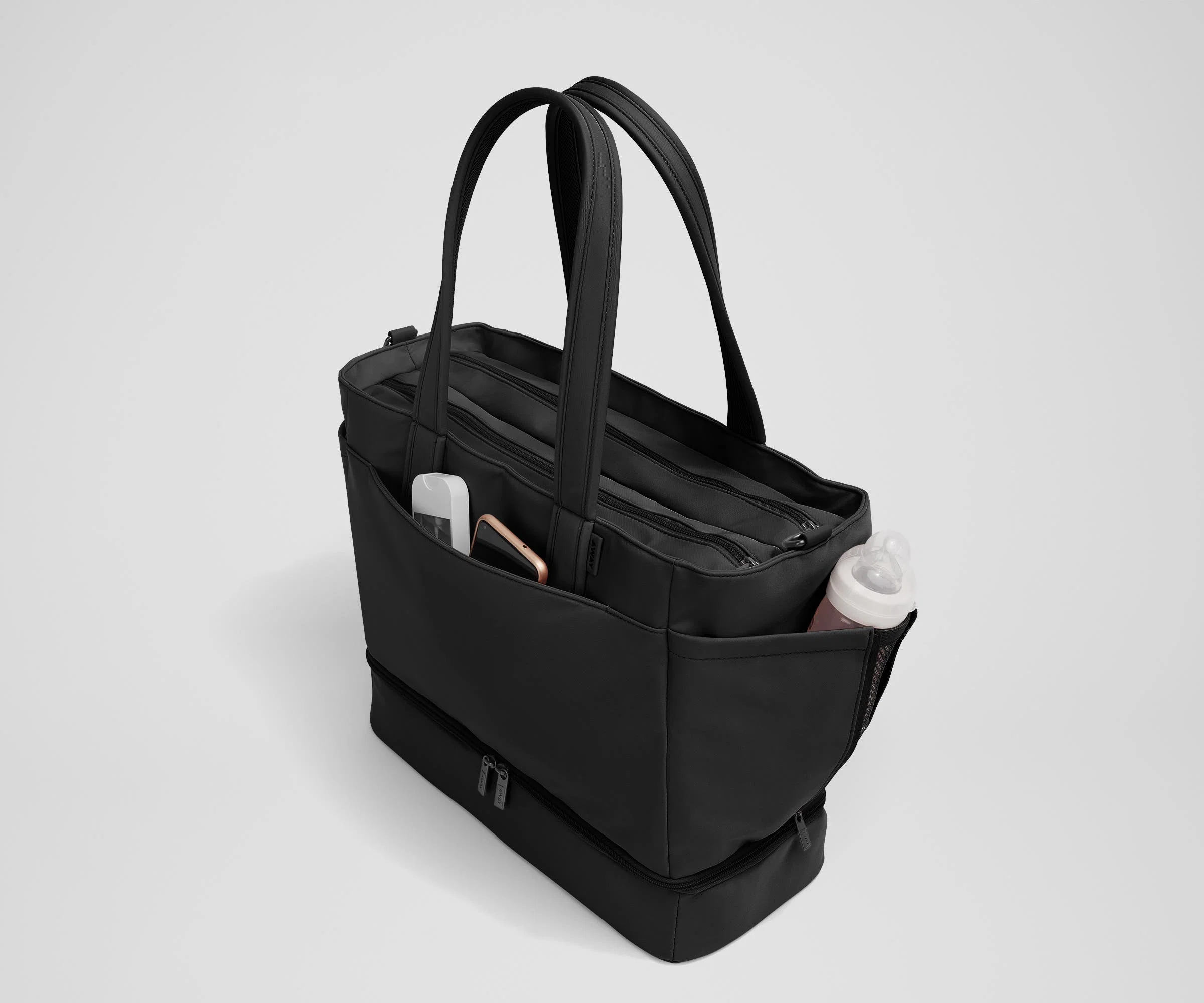 The Double Diaper Tote in Jet Black - Image 3