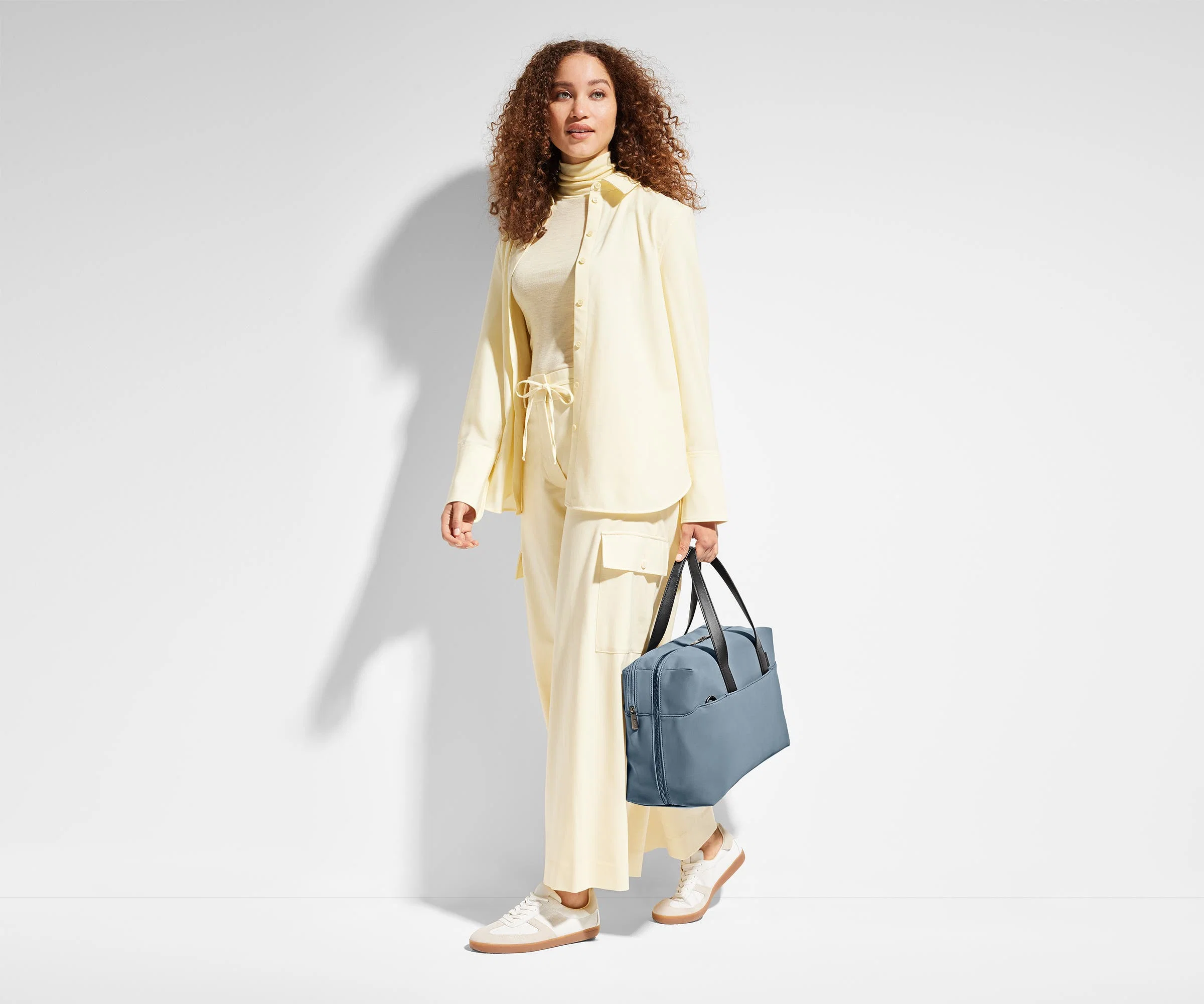 The Everywhere Bag in Jet Black - Image 2