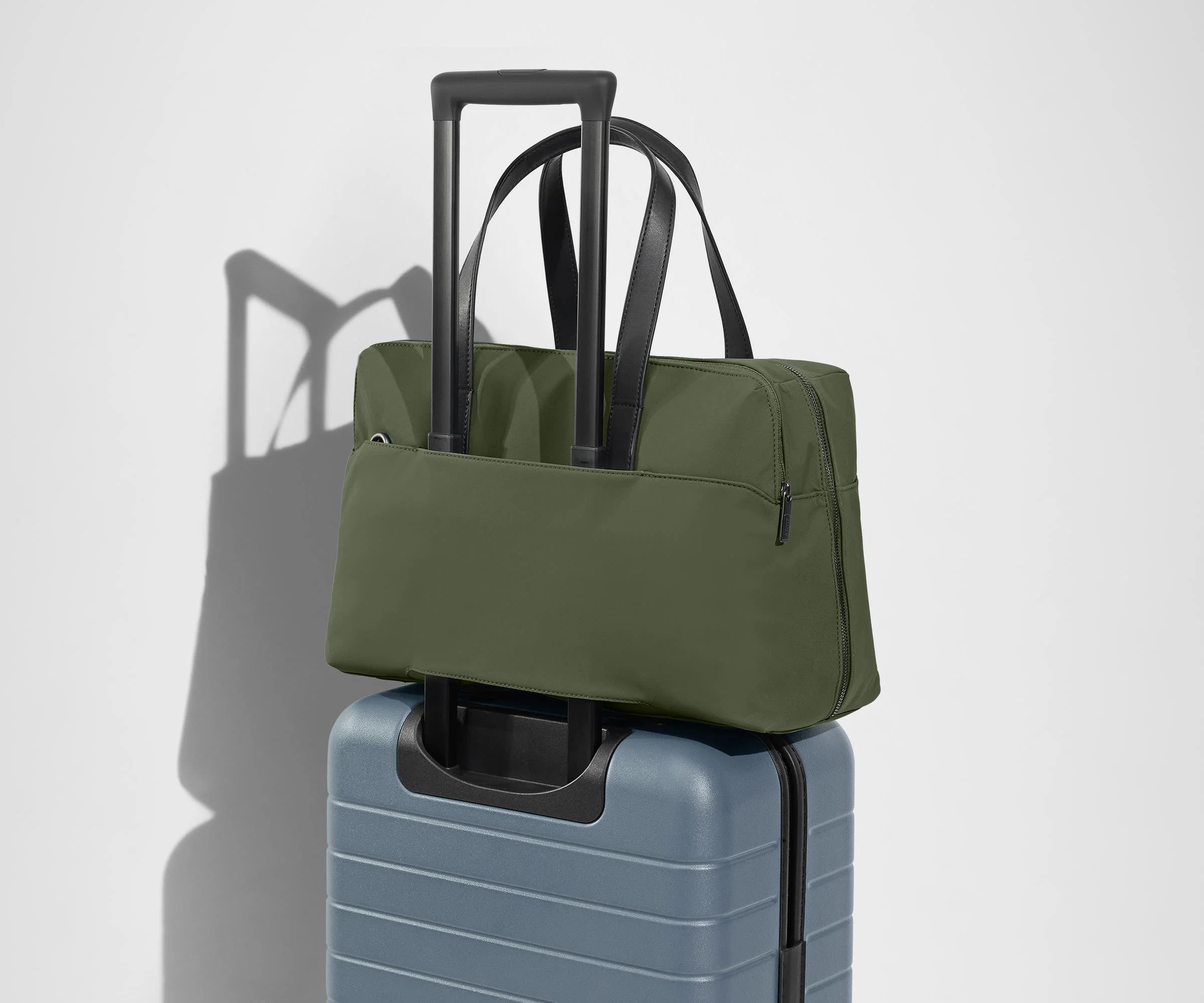 The Everywhere Bag in Olive Green - Image 8