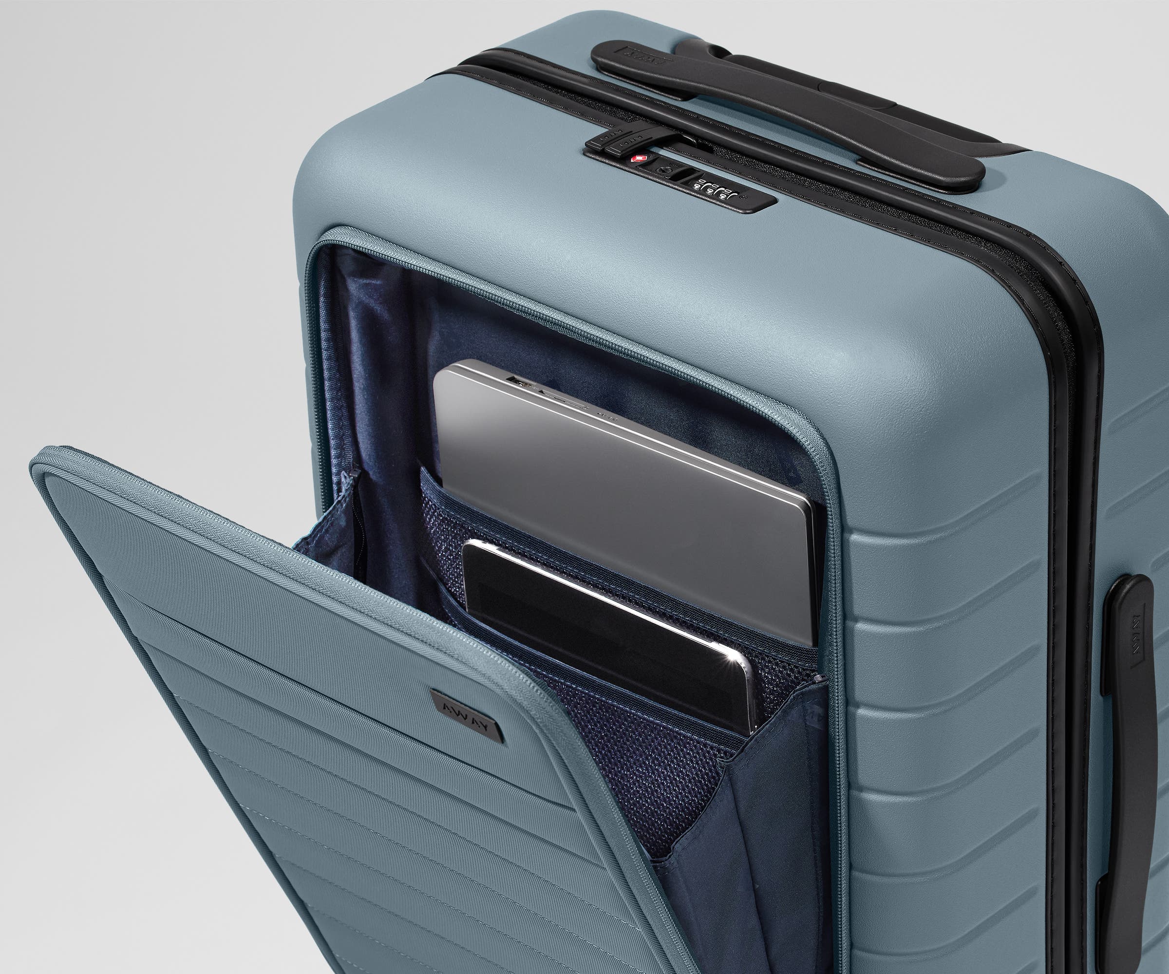 The Executive Carry-On in Coast Blue - Image 5