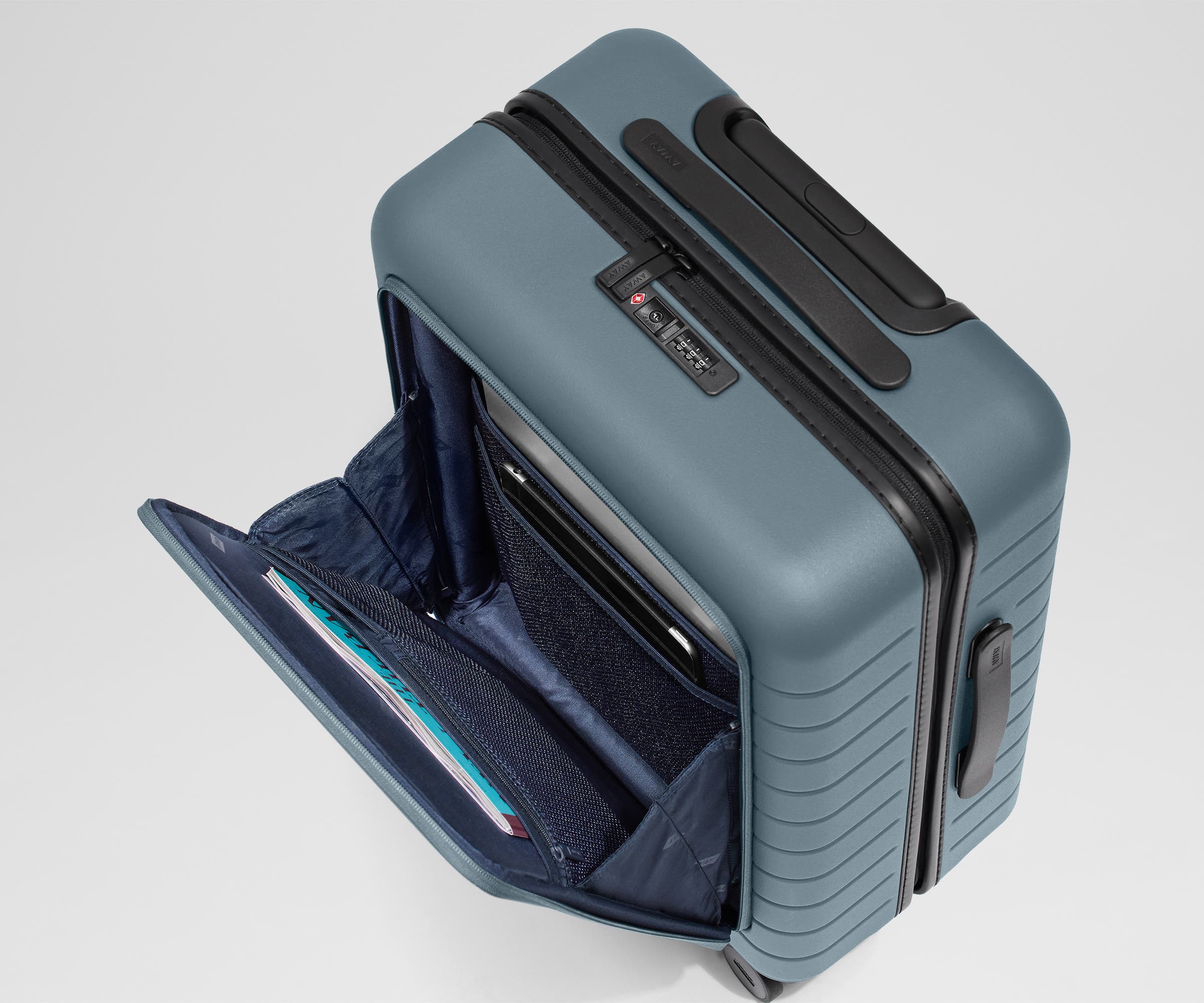 The Executive Carry-On in Coast Blue - Image 7