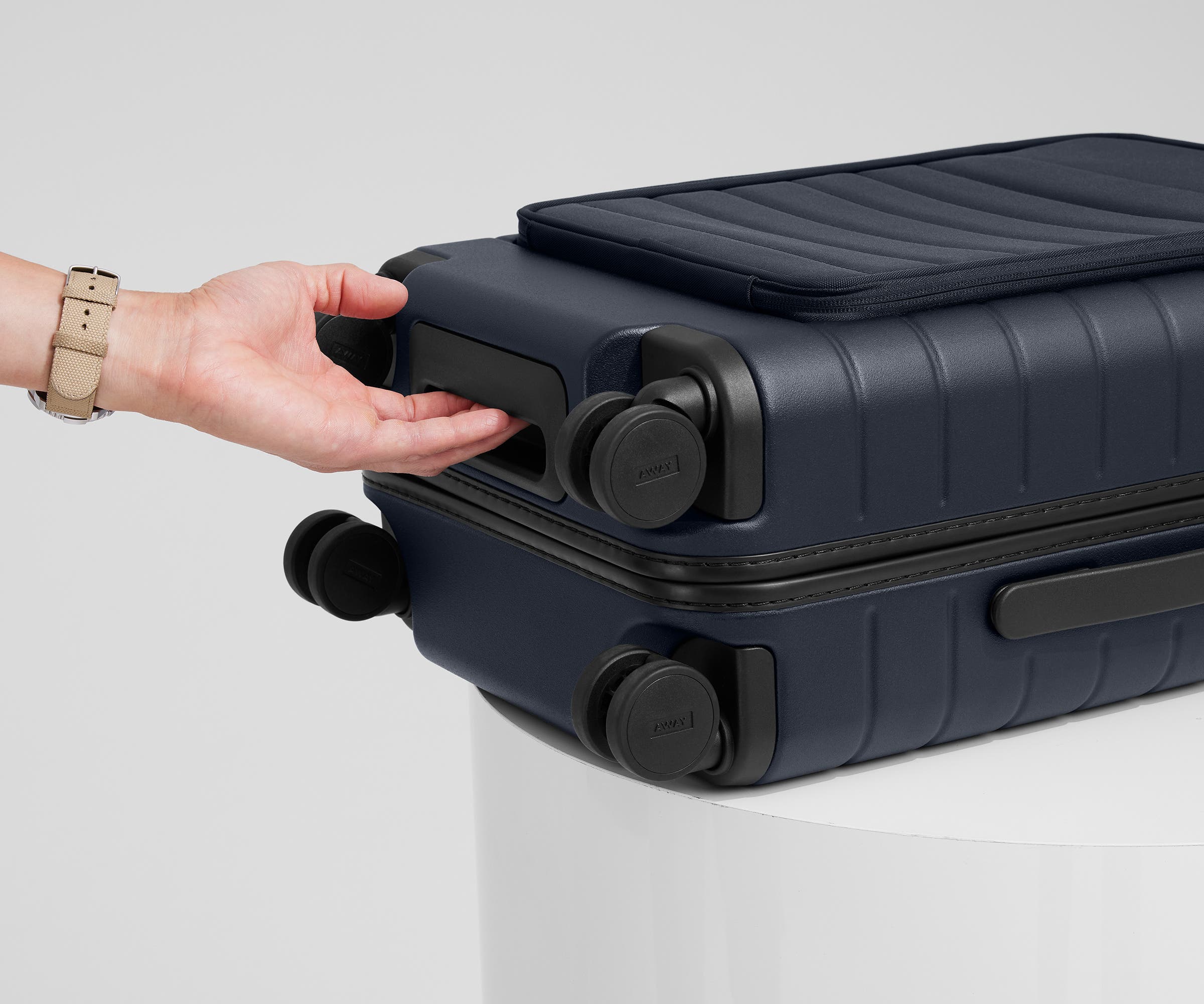 The Executive Carry-On in Navy Blue - Image 11