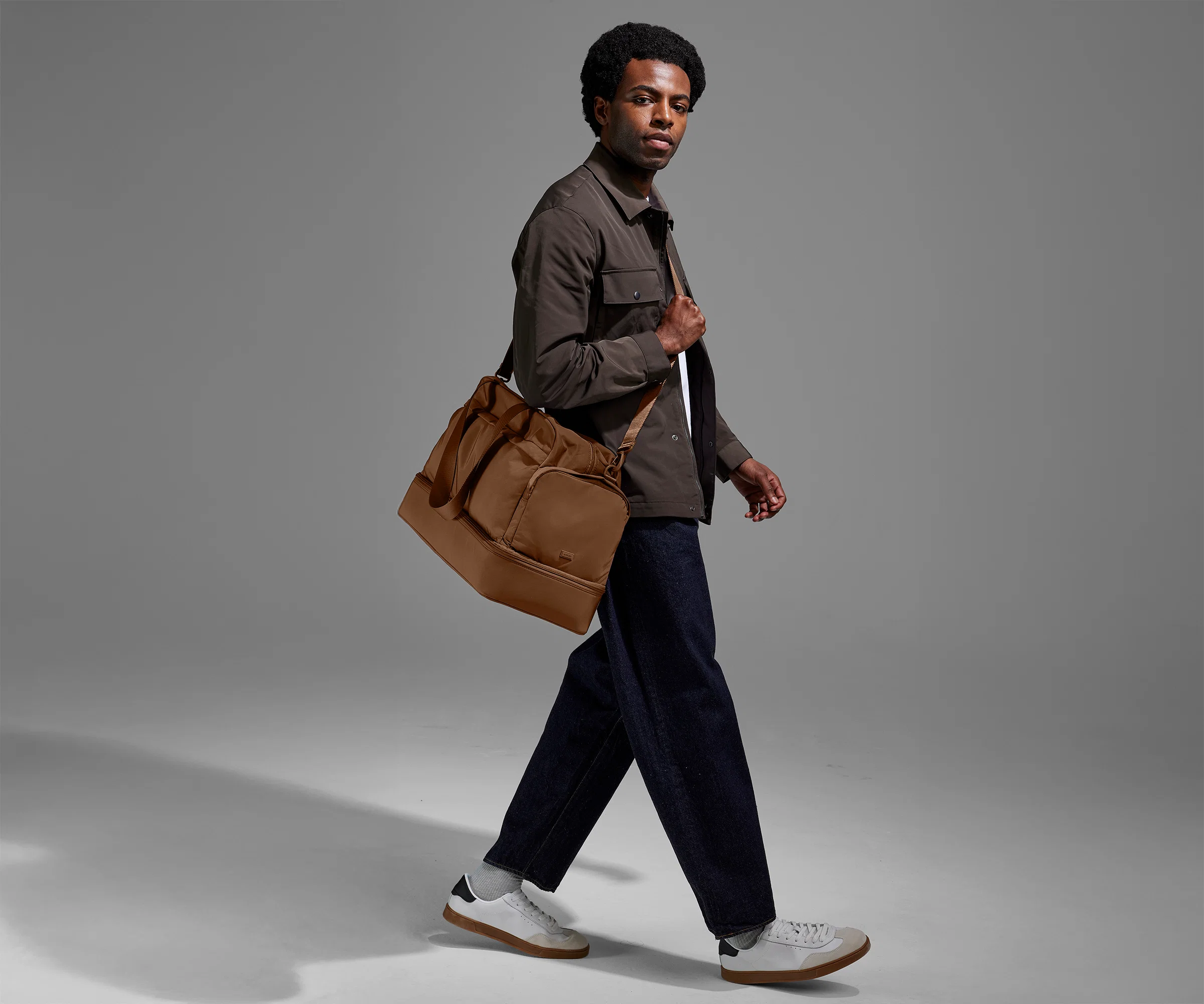 Featherlight Weekender in Amaro Brown - Image 2