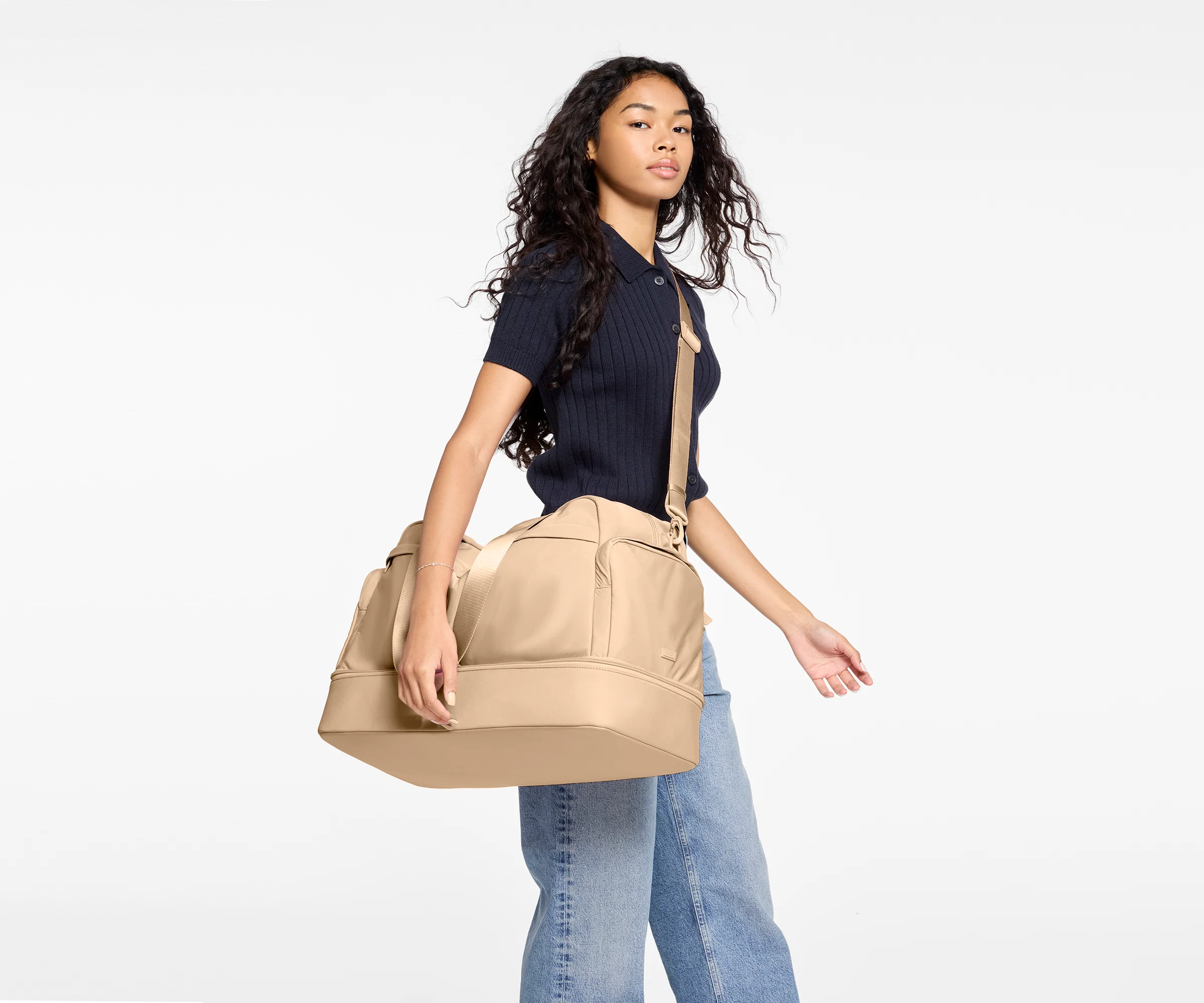 Featherlight Weekender in Camel Brown - Image 2