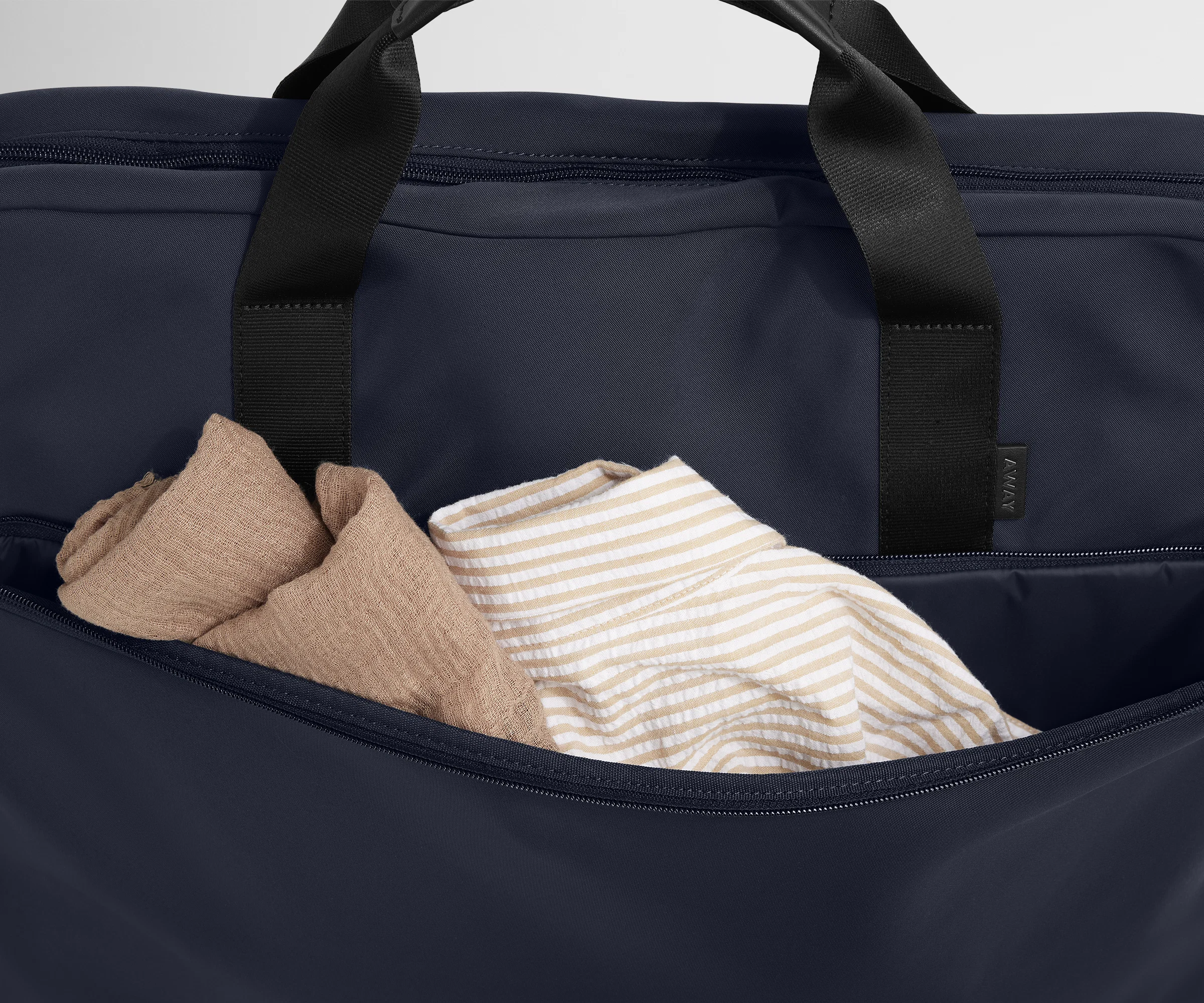 Garment Bag in Navy Blue - Image 3