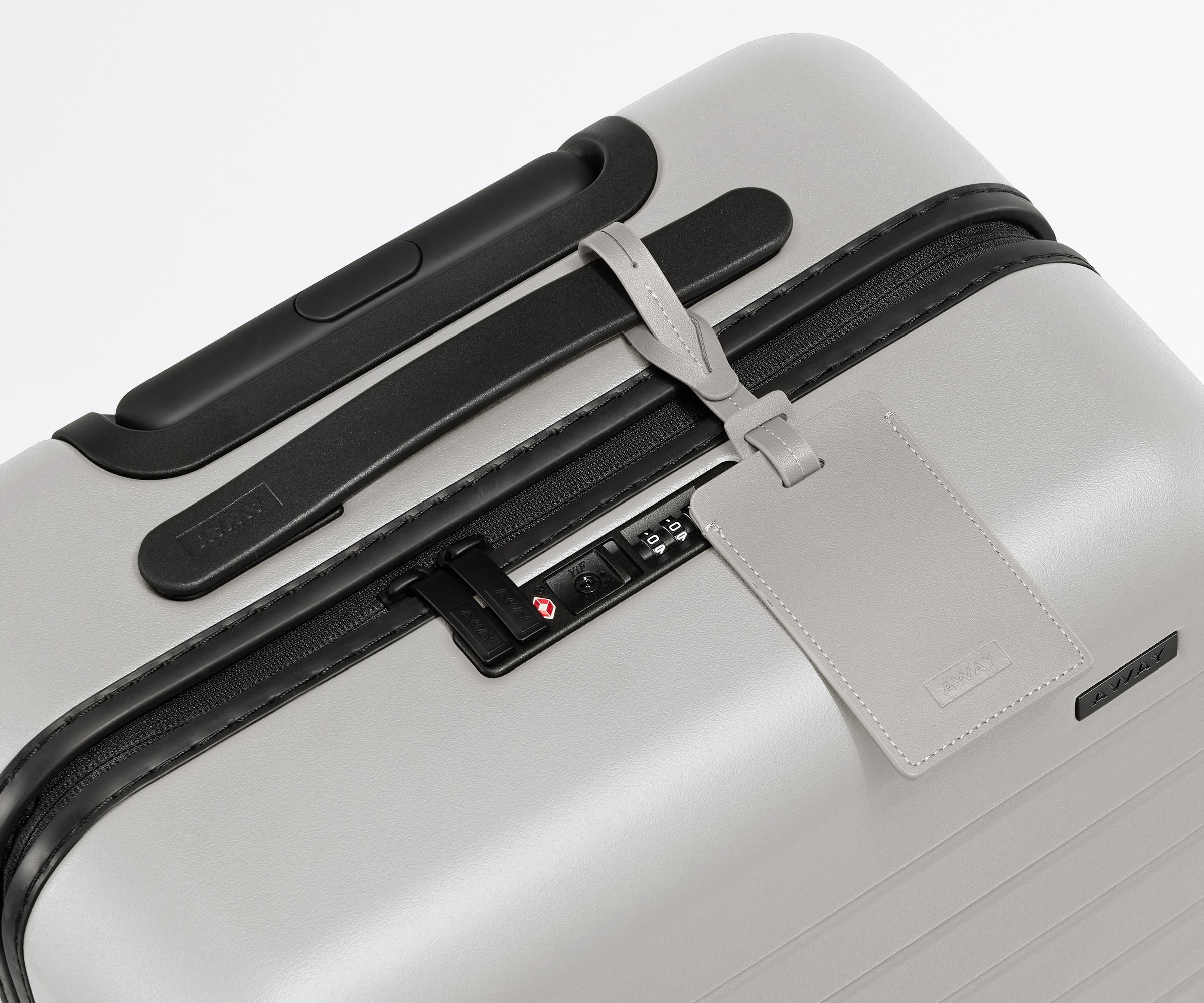 The Luggage Tag in Cloud Gray - Image 2