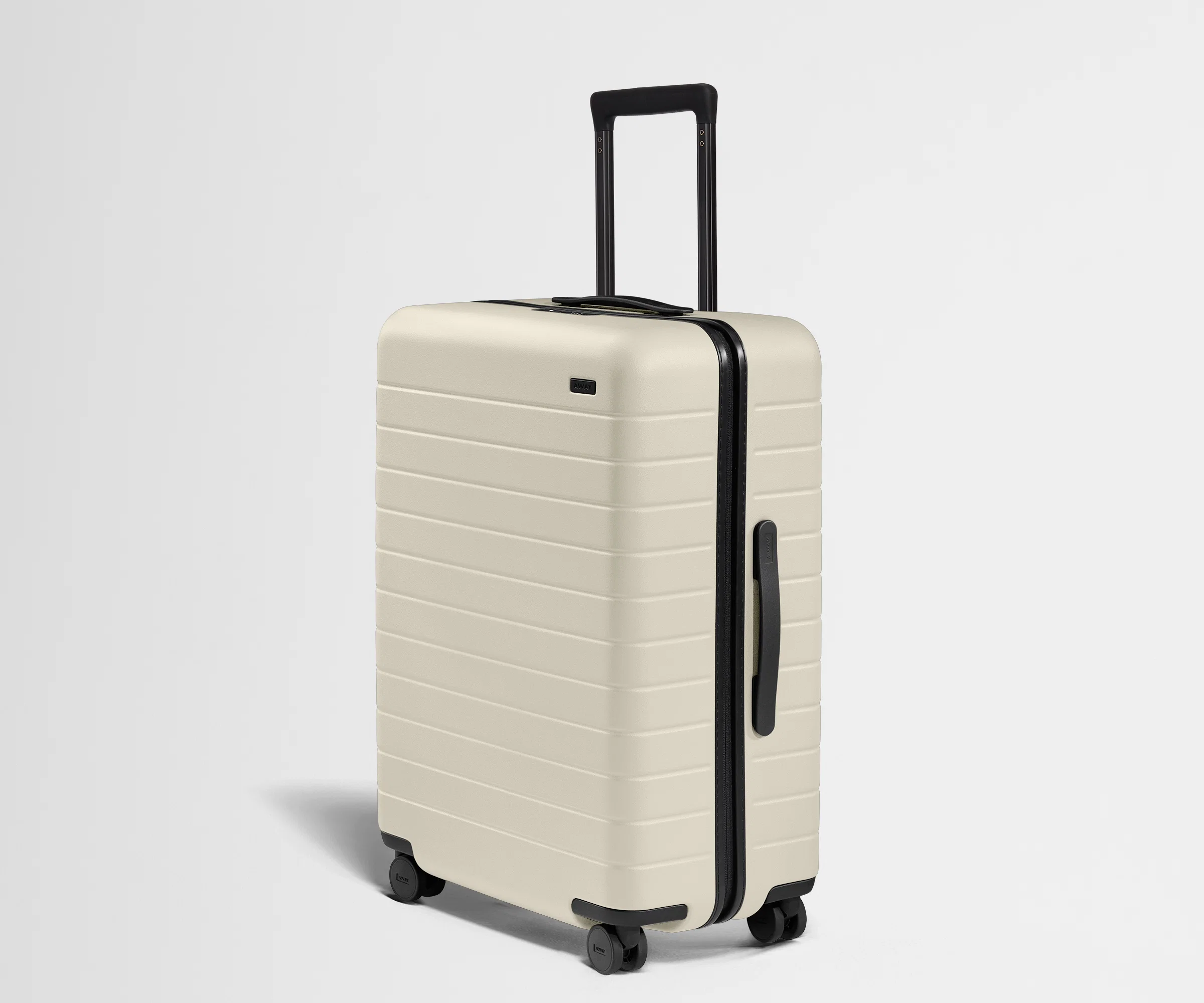 The Medium in Salt White - Image 2