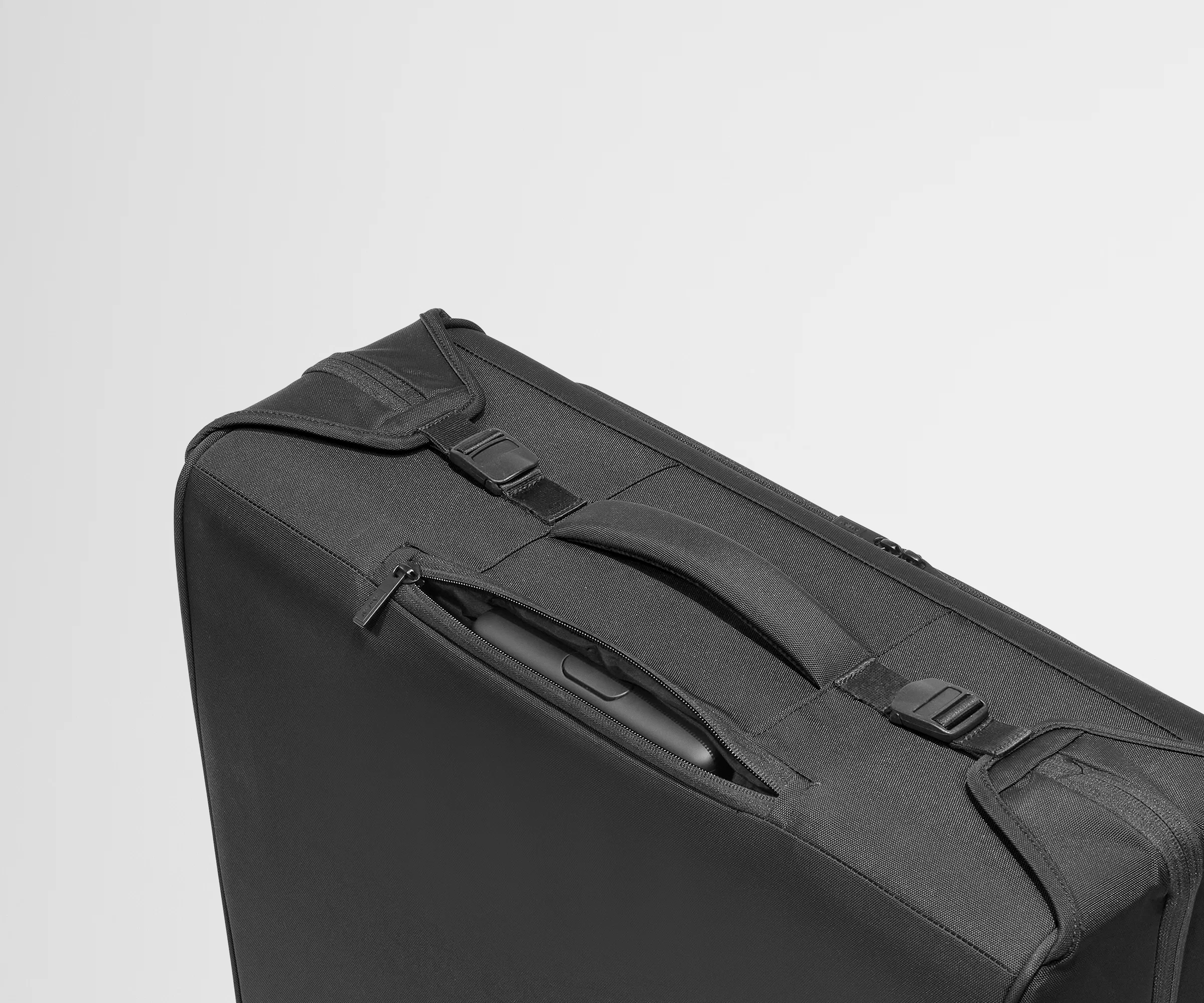 Softside Garment Roller in Jet Black - Image 10