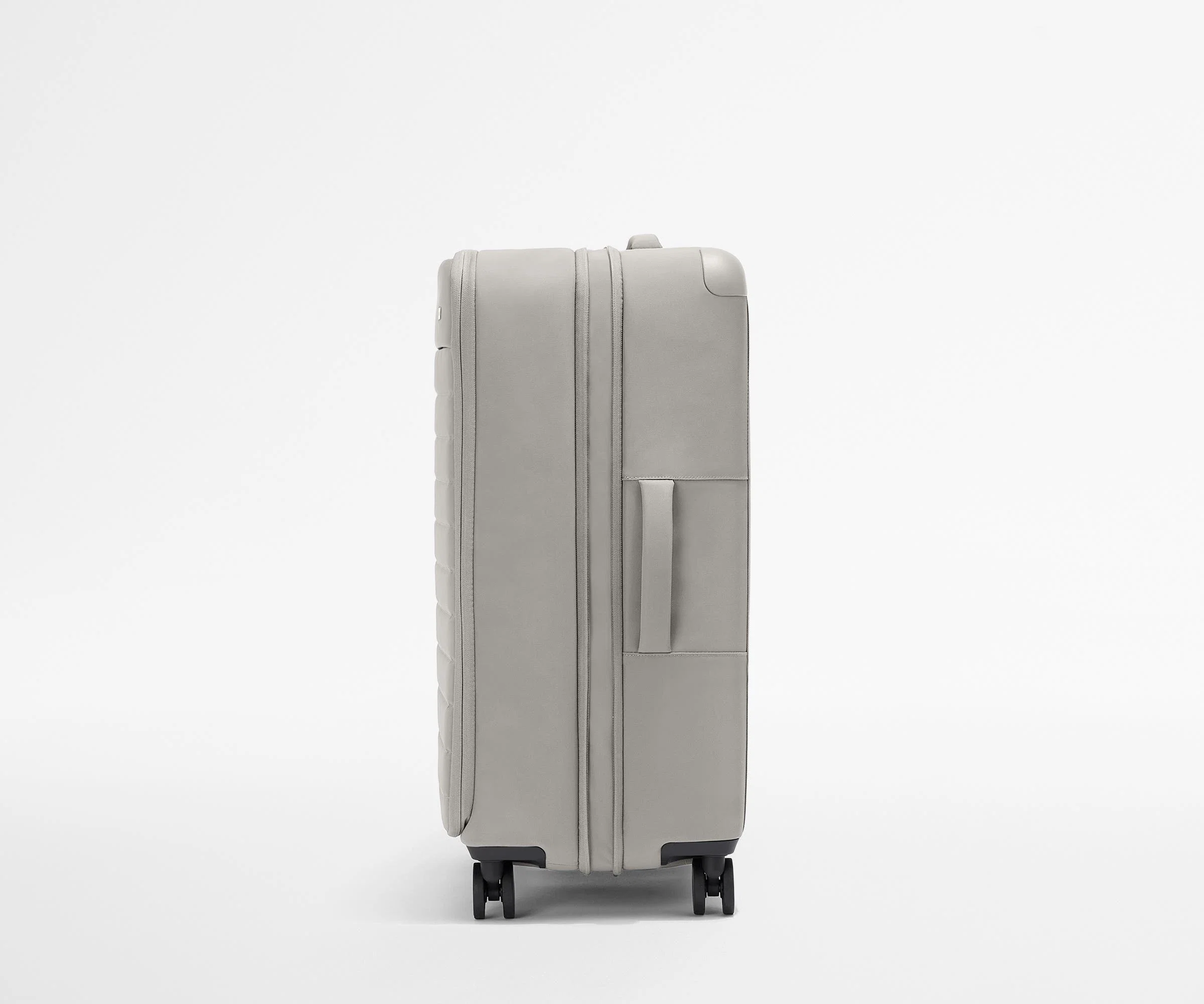 Softside Large in Cloud Gray - Image 3