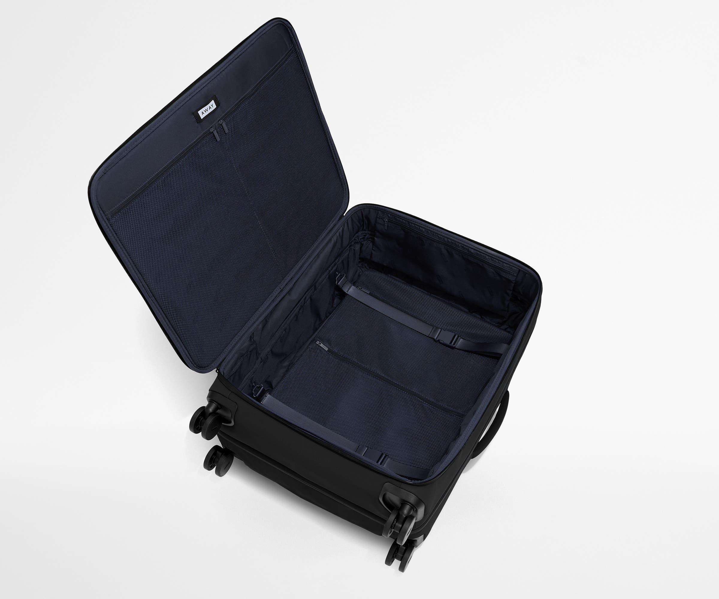 Softside Large in Jet Black - Image 7