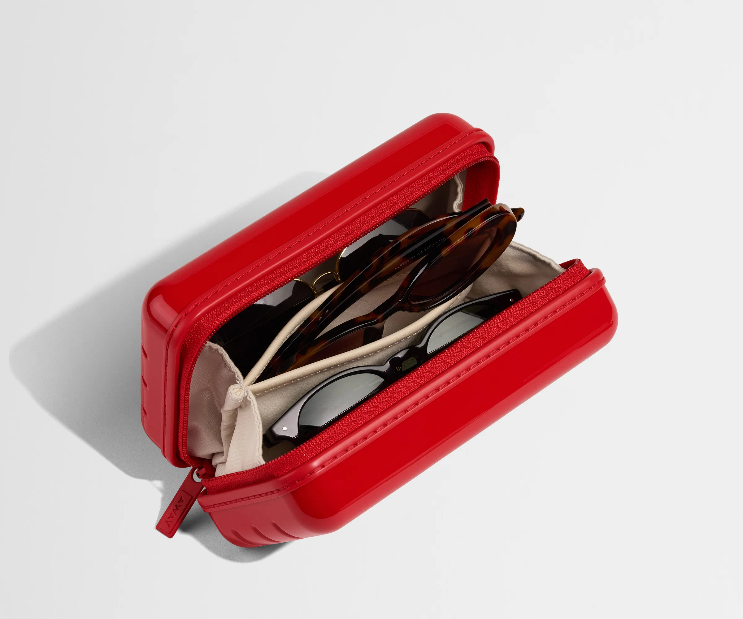 Travel Glasses Case in Cherry Red (Gloss) - Image 2